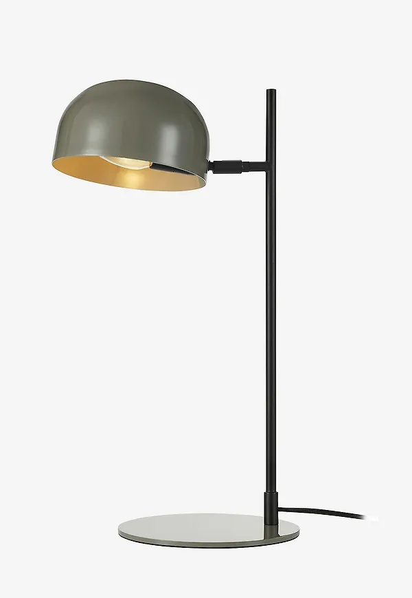 Svart Markslöjd-skrivbordslampa i stilren modell.