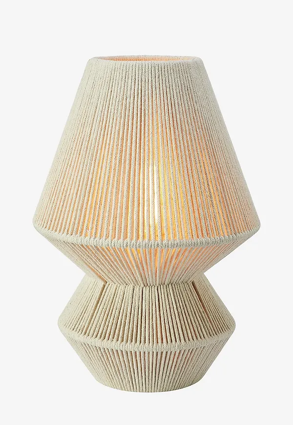 Markslöjd bordslampa som passar perfekt till sommaren 2025!