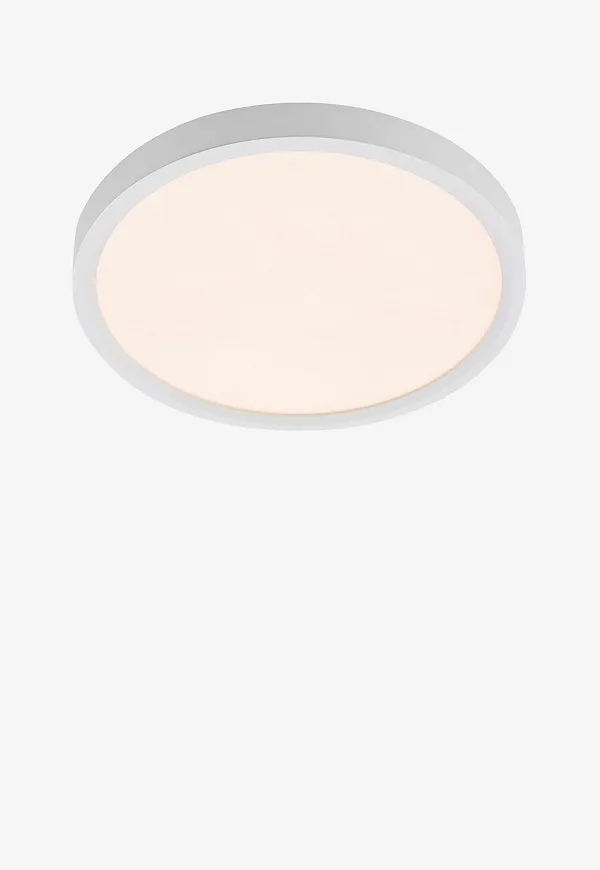 Vit Markslöjd-lampa i otroligt fin modell.