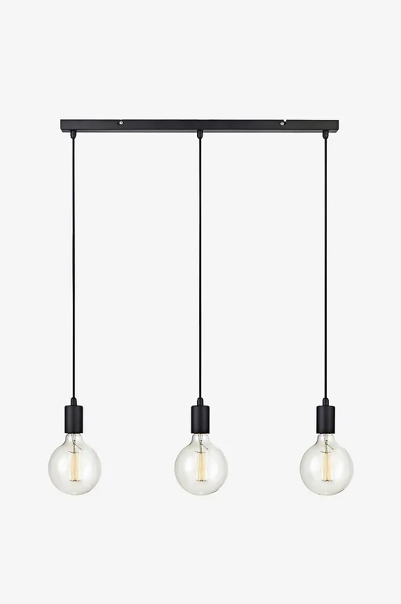 Jättefin Lampa som passar bra vid många olika tillfällen.