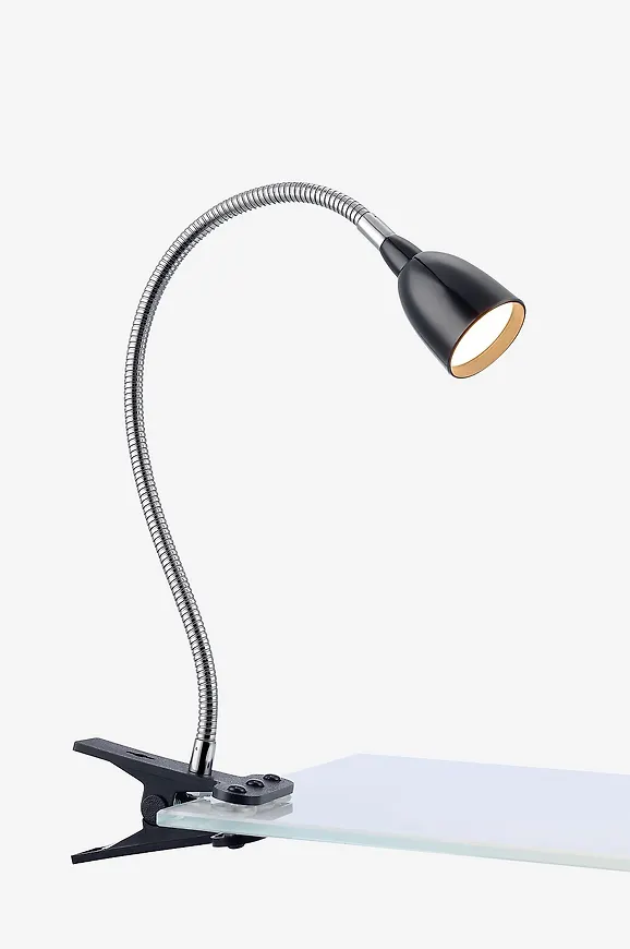 Fantastiskt snygg lampa i svart från Markslöjd.