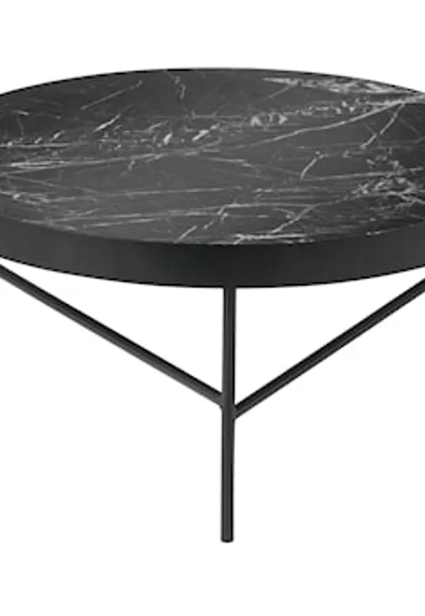 Jättesnygg svart bord 2025 från FERM LIVING.