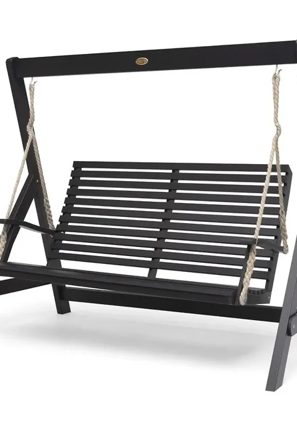 Jättefin utemöbel 2025 från Hillerstorp.