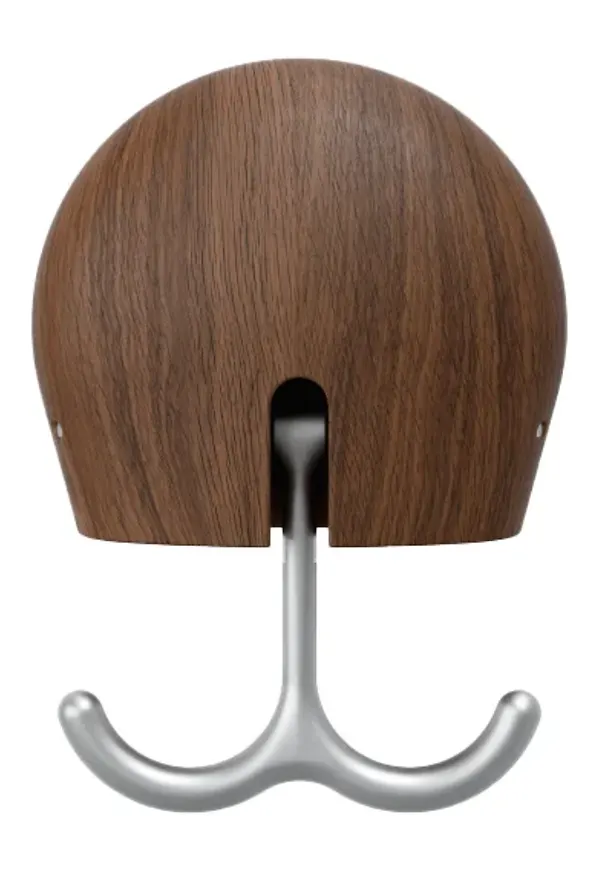 Brun Massproductions-hängare i fin modell.