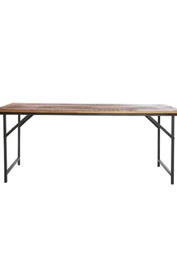 Snygg bord 2026 från House Doctor.