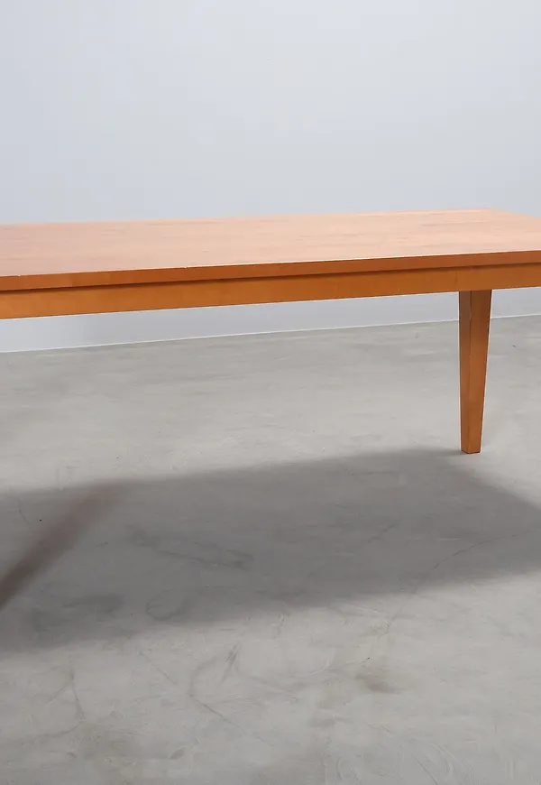 Söt matbord 2025 från No brand.