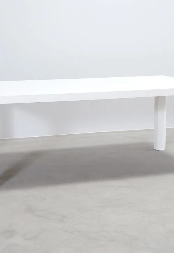 Komfortabel vit matbord 2025 från No brand.