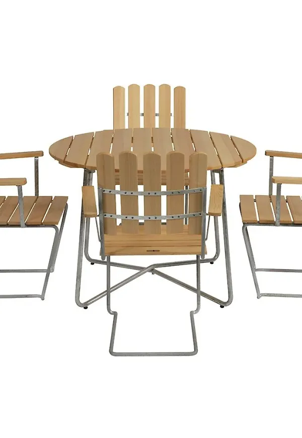 Vacker bord 2025 från Grythyttan Stålmöbler.