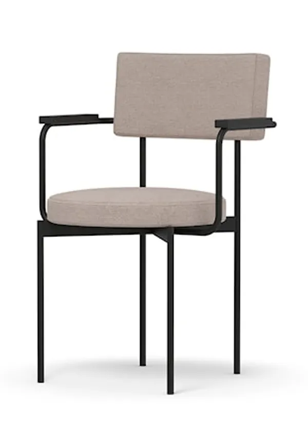 Riktigt snygg matstol i beiget från HKliving.