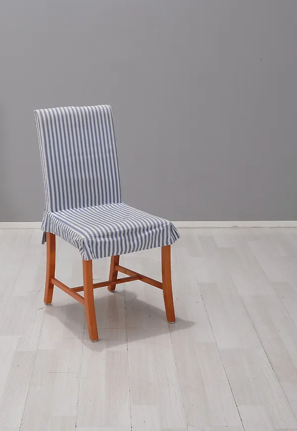 No Brand matstol som passar perfekt till sommaren 2025!