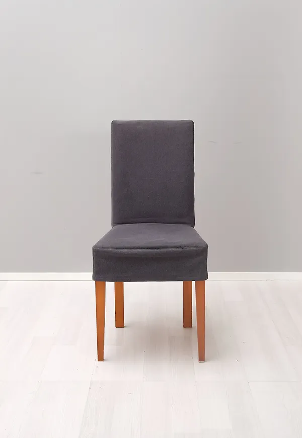 No Brand matstol som passar perfekt till sommaren 2025!