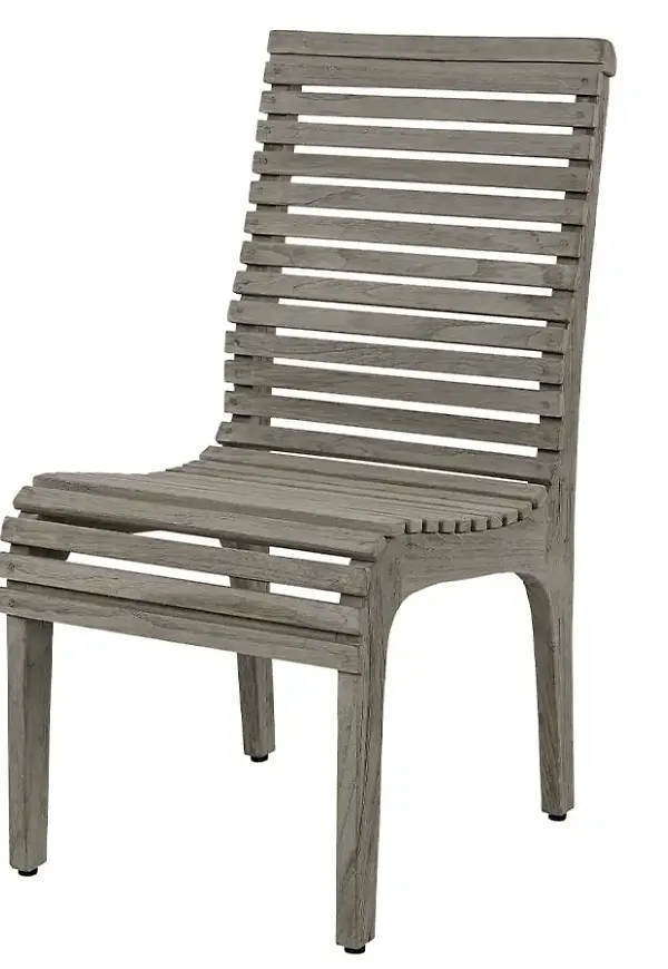 Härlig stol i teak från Artwood.