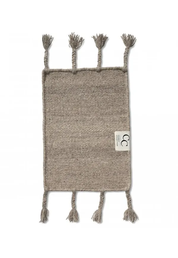 Skön Matta som passar bra vid många olika tillfällen.