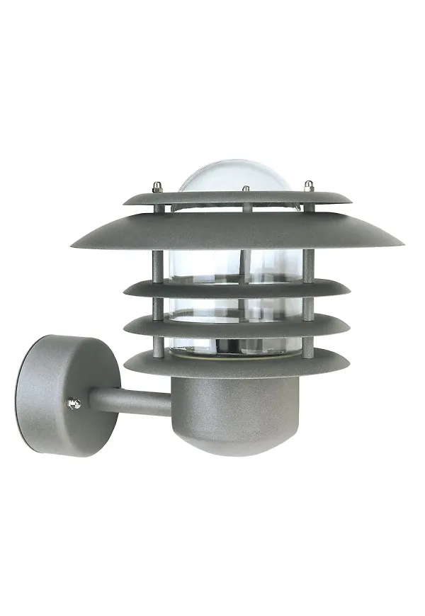 Belid vägglampa som passar perfekt till våren 2025!