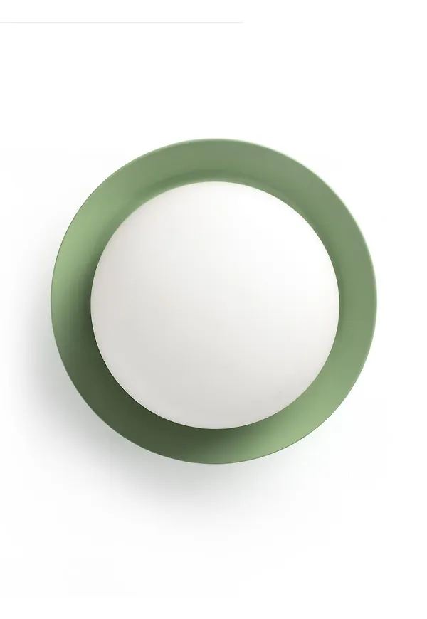 Modern taklampa 2025 från Faro Barcelona.