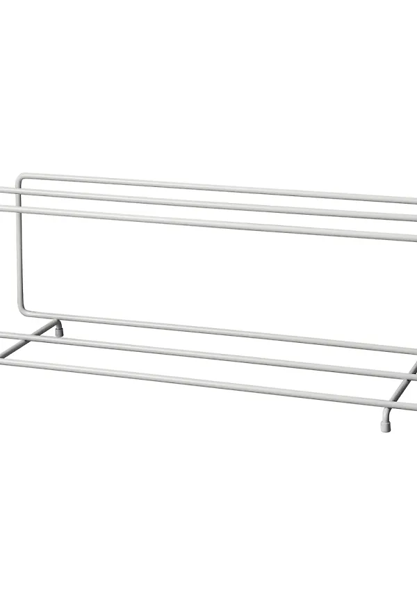 Stilriktig vit hylla 2025 från Maze.