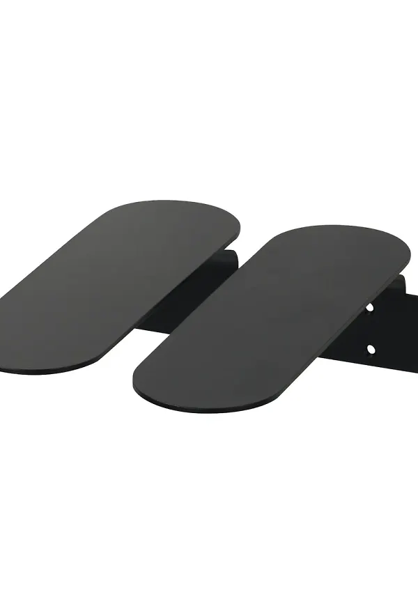 Riktigt fin svart hylla 2025 från Maze.