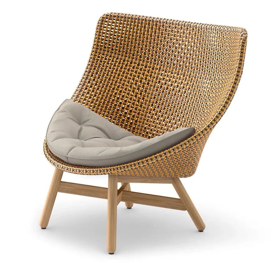 Fantastiskt fin teakfåtölj 2025 från Dedon.