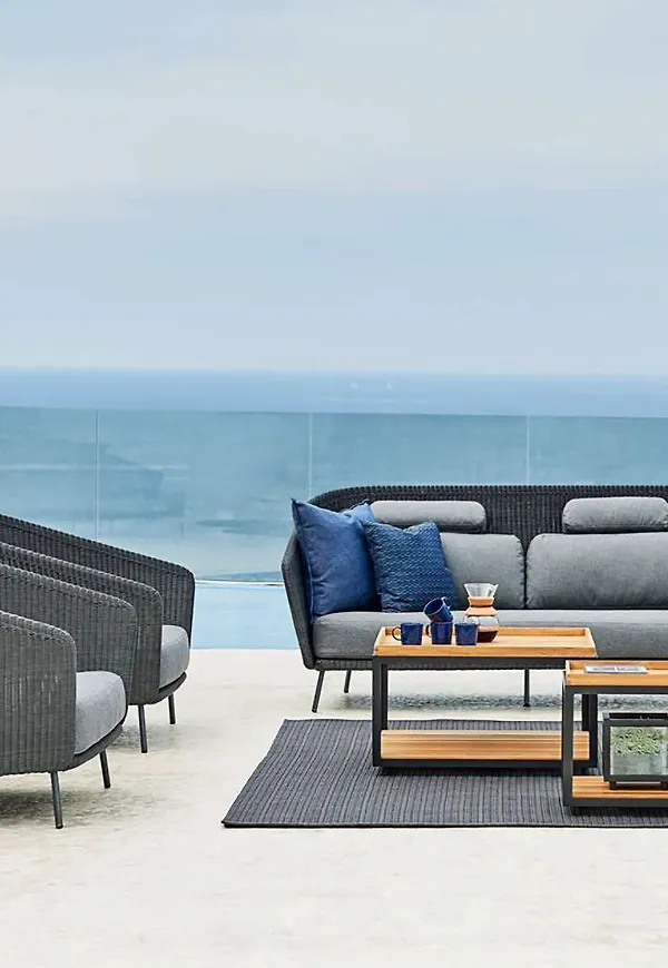 Vacker loungegrupp 2025 från Cane-Line.