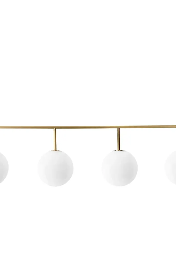 Riktigt trendig lampa 2025 från Menu.