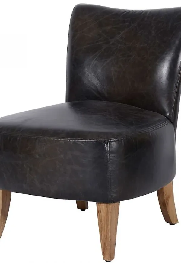 Snygg fåtölj i läder från Artwood.