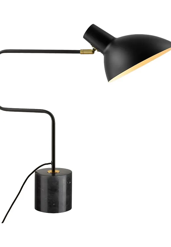 Riktigt trendig bordslampa 2025 från Halo Design.