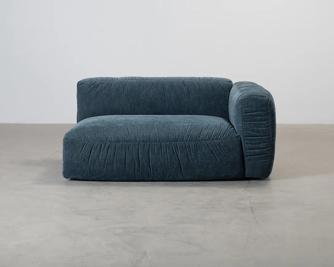 Ikonisk fåtölj 2026 från Micadoni.