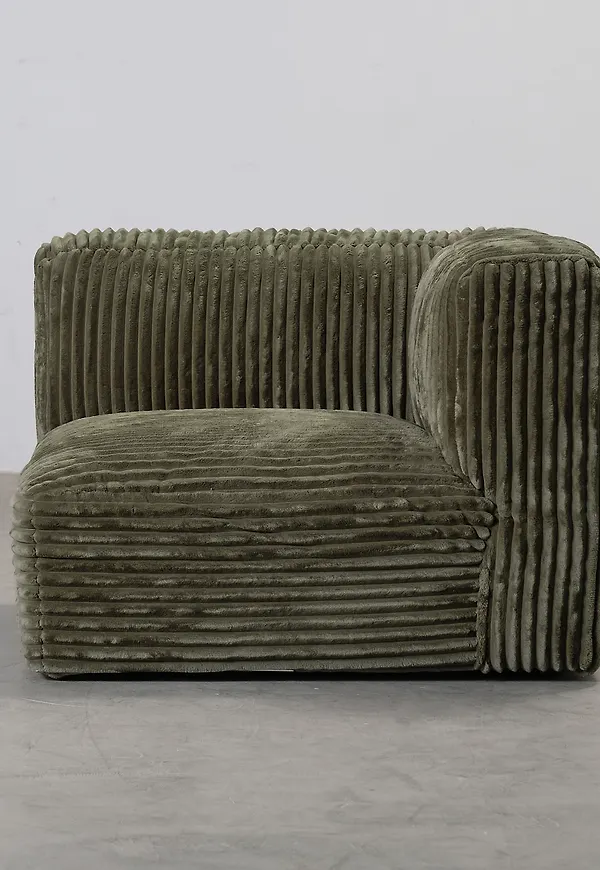 Exklusiv grön fåtölj 2026 från Micadoni.