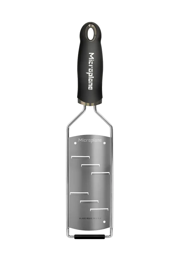 Svart Microplane-rivjärn i fantastiskt fin modell.