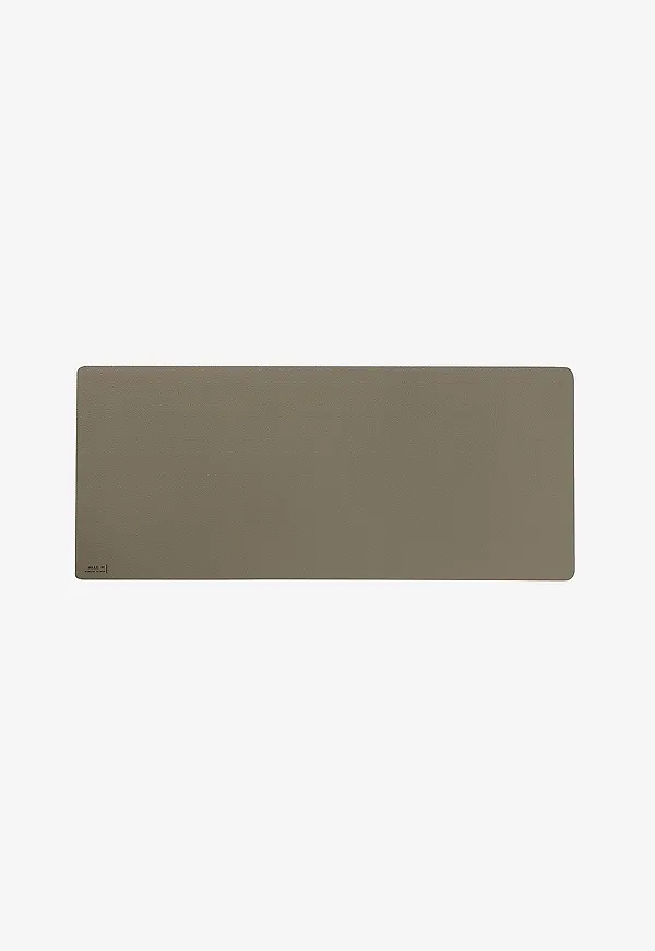 Grå MiLLE W NORDISK DESIGN-underlägg i klassisk modell.