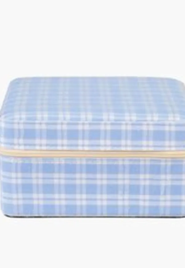 Ljusblå hemtex-smyckesskrin i trendig modell.