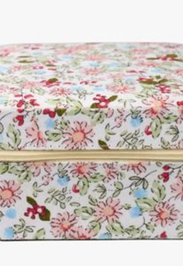 Klassisk smyckeskrin 2025 från hemtex.