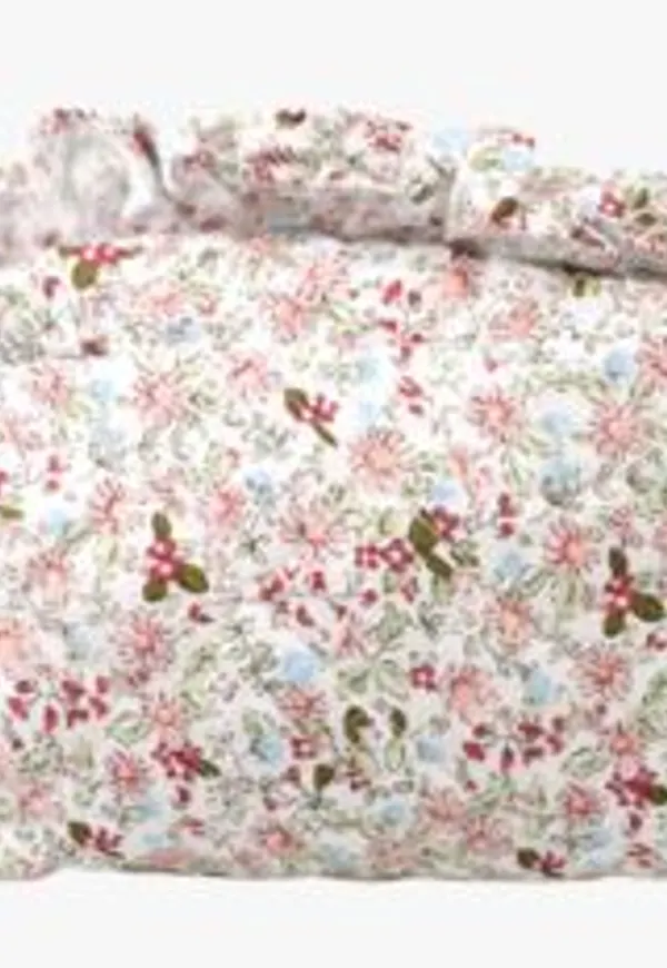 Jättesnygg smyckesskrin 2025 från hemtex.