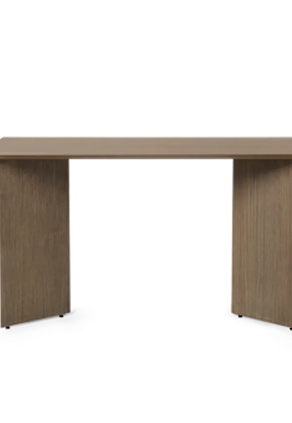 Smickrande brun bord 2025 från FERM LIVING.