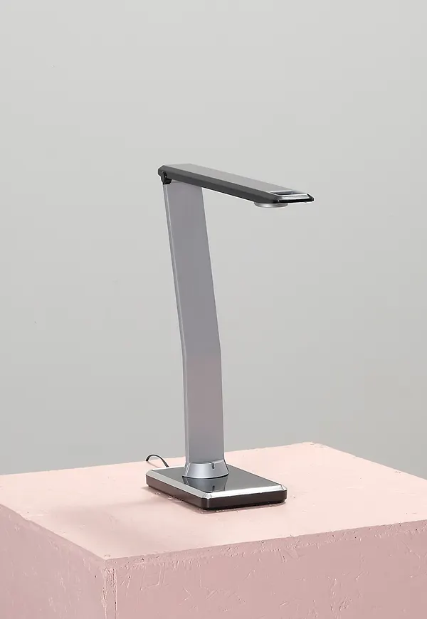 Skrivbordslampa som passar perfekt till vintern 2024!