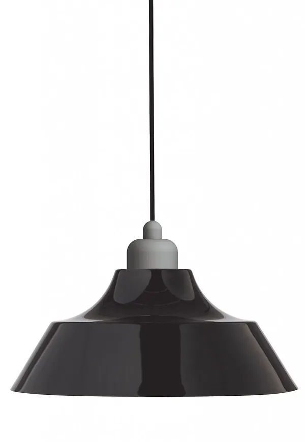 Elegant lampa 2025 från Dyberg Larsen.