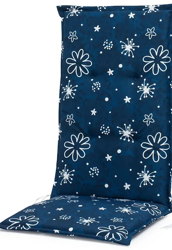 Härlig Stol som passar bra vid många olika tillfällen.