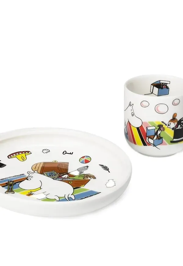 Vit Moomin Arabia-tallrik i riktigt fin modell.