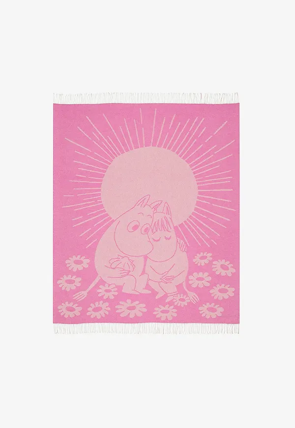 Riktigt fin ullfilt i rosa från Moomin Arabia.