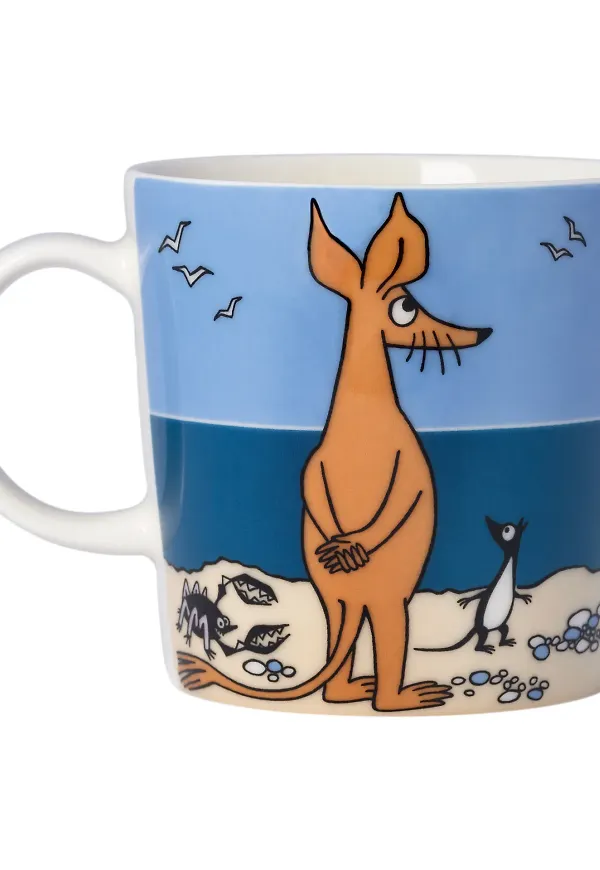 Moderiktig mugg i blått från Moomin Arabia.