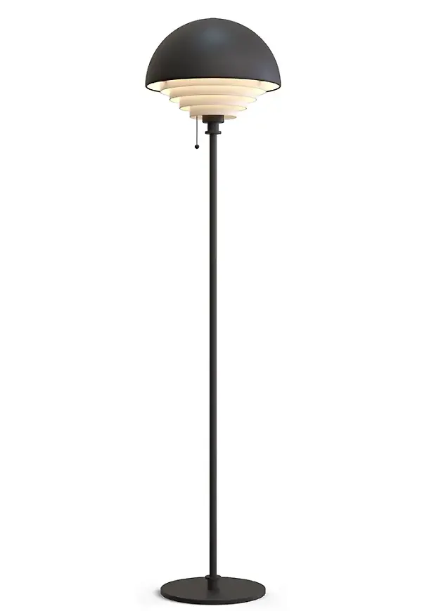 Fantastiskt fin Lampa som passar bra vid många olika tillfällen.