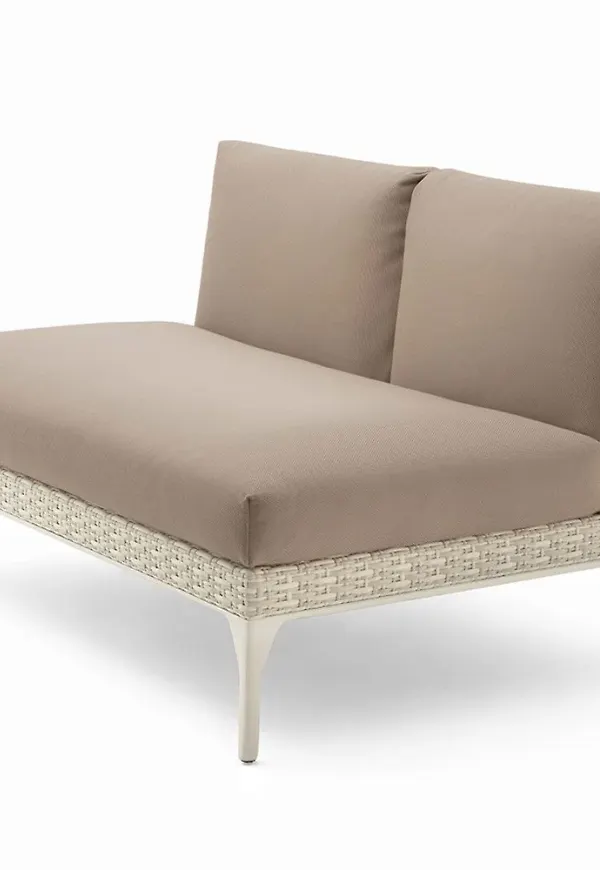 Trendig utemöbel i vitt från Dedon.