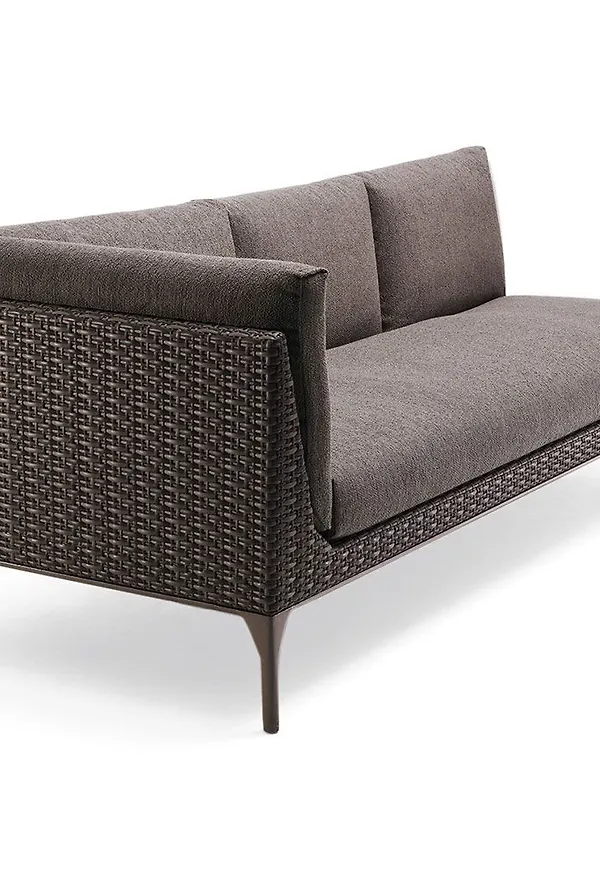 Vacker brun utemöbel i aluminium från Dedon.