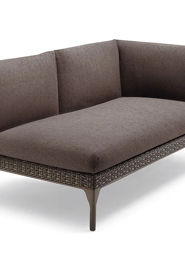 Cool utemöbel i brunt från Dedon.