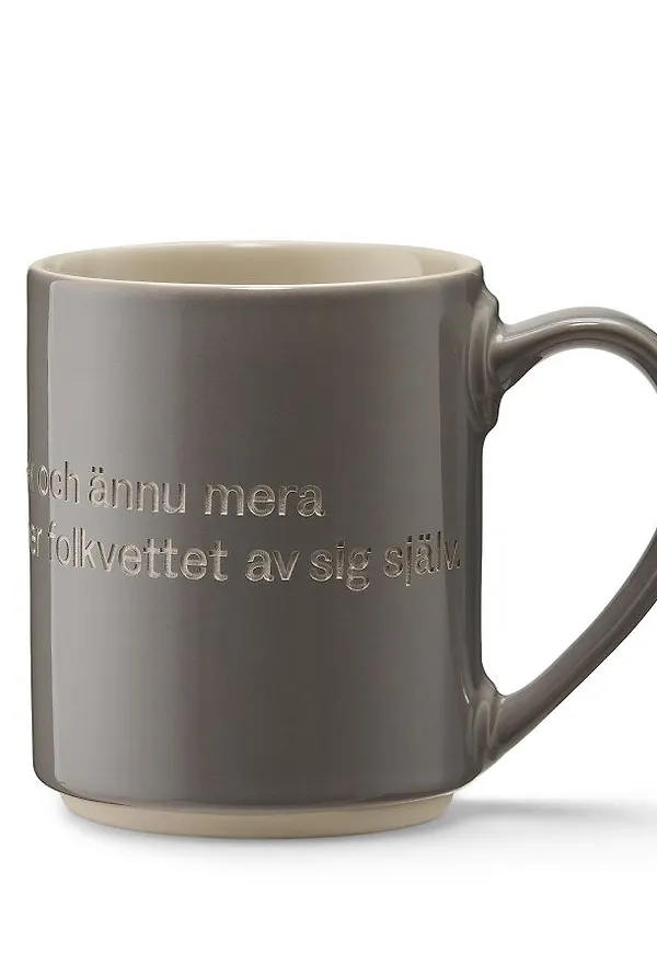 Riktigt fin mugg i grått från Design House Stockholm.