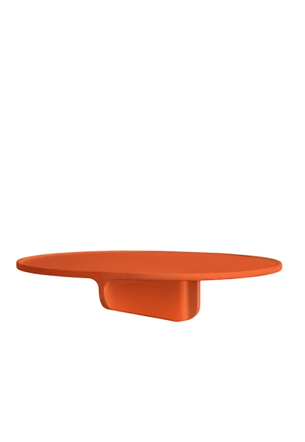 Riktigt fin vägghylla i oranget från Museum.