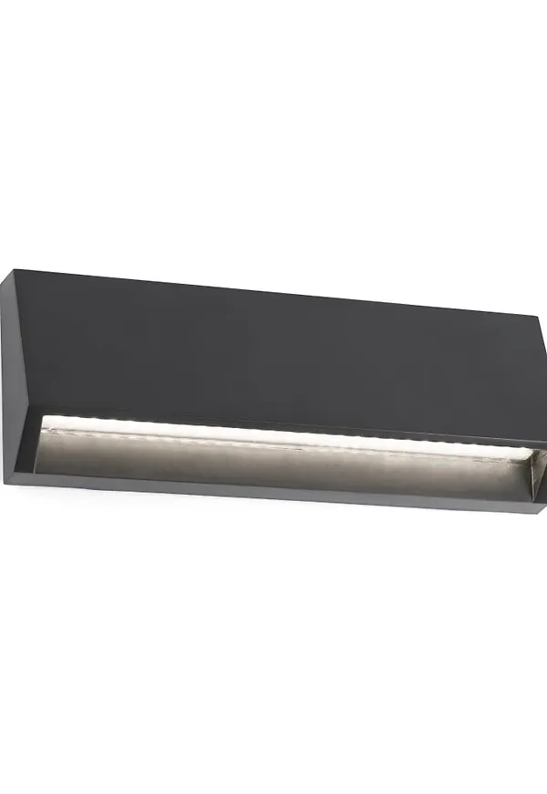 Mysig fasadlampa 2025 från Faro Barcelona.