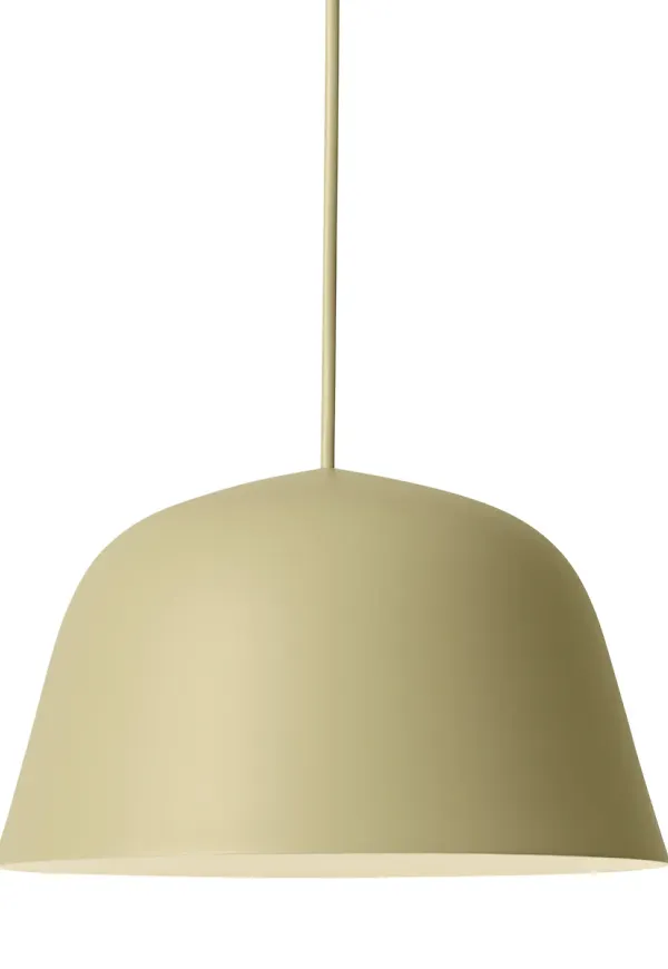 Mysig taklampa 2025 från Muuto.