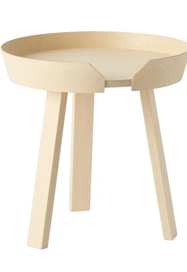 Klassisk brun sidobord 2025 från Muuto.