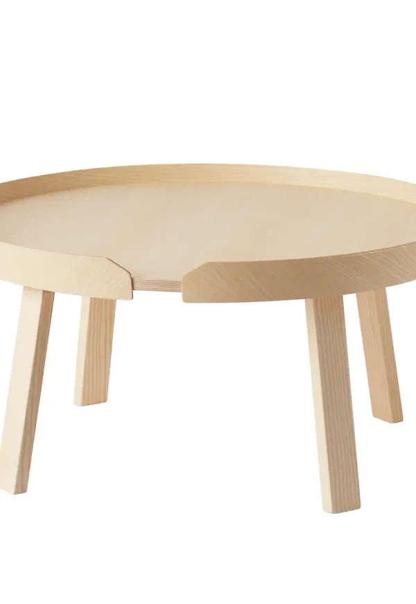 Brun Muuto-soffbord i ikonisk modell.